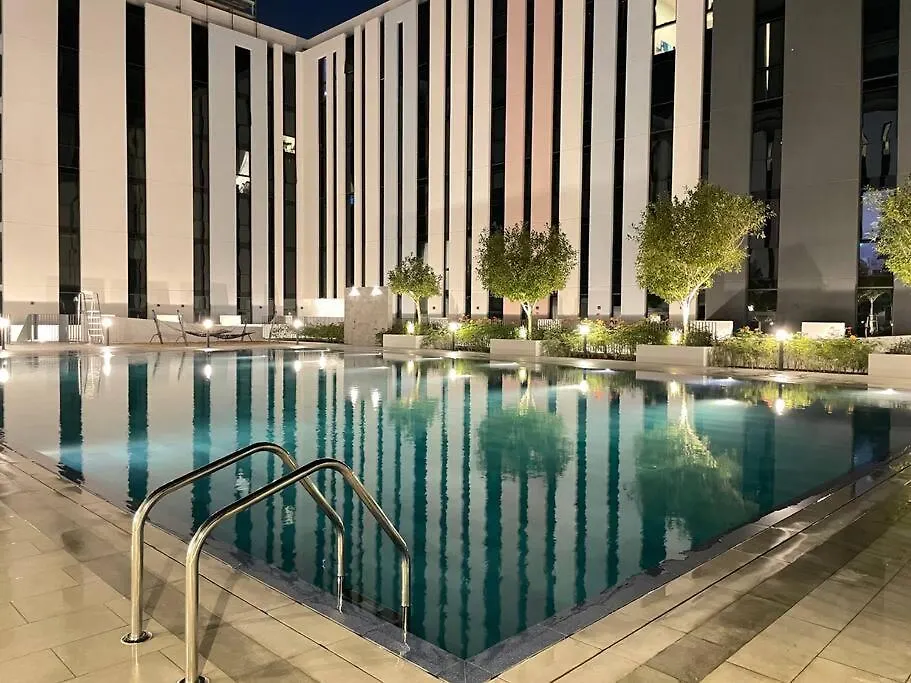 20 Mins Drive To Dubai International Airport Apartment Sharjah